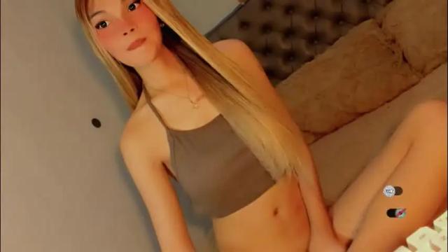 Image 10 of bella_tara Stream on Chaturbate on 1 month ago