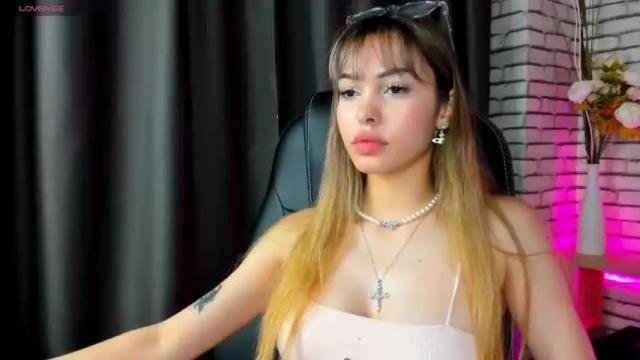 Image 11 of bella_tenderness Stream on Chaturbate on 12 months ago