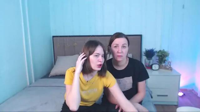 Image 2 of bella_x_kate Stream on Chaturbate on 24 months ago
