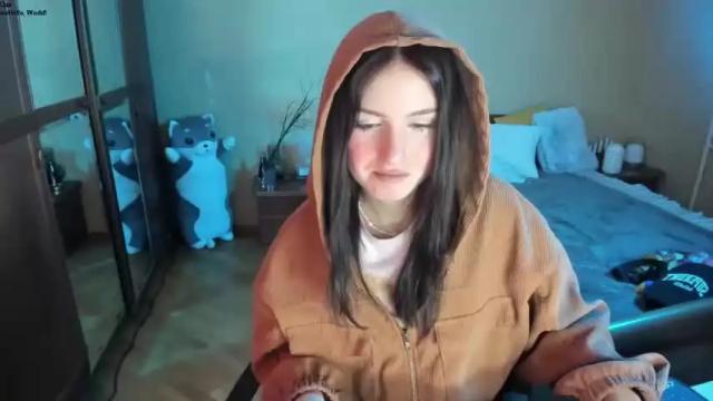 Image 10 of bellaaajones Stream on Chaturbate on 13 months ago