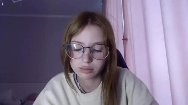 Image 8 of bellaaajones Stream on Chaturbate on 12 months ago