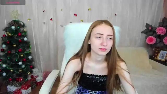 Image 6 of bellaabenedict Stream on Chaturbate on 17 months ago