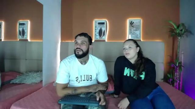 Image 3 of bellaanddrake Stream on Chaturbate on 14 months ago