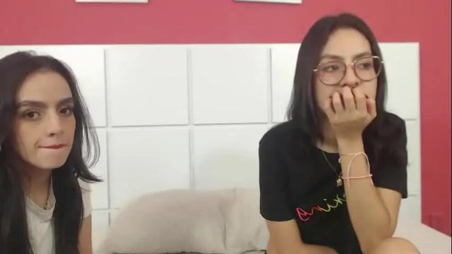 Image 7 of bellaandlia Stream on Chaturbate on 19 months ago
