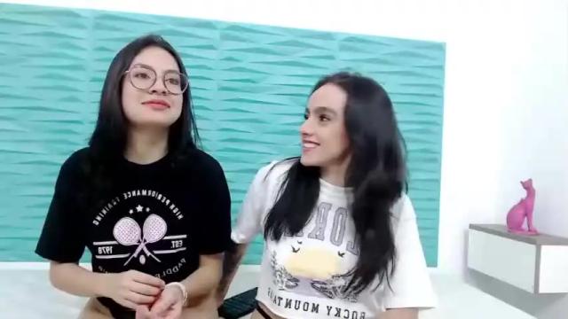 Image 4 of bellaandlia Stream on Chaturbate on 24 months ago