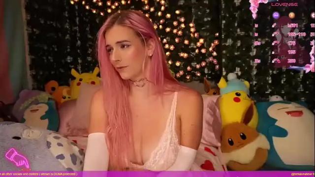 Image 12 of bellabearts Stream on Chaturbate on 3 months ago