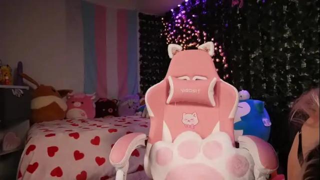 Image 4 of bellabearts Stream on Chaturbate on 1 month ago