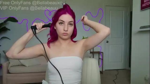 Image 2 of bellabeauu Stream on Chaturbate on 5 months ago
