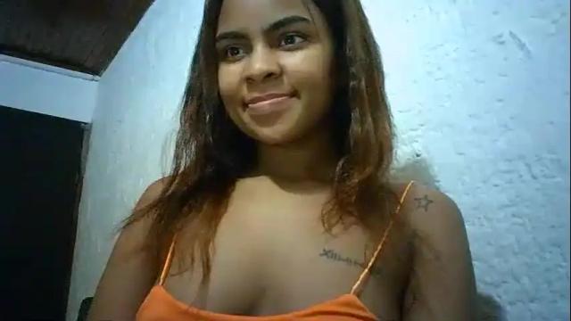 Image 11 of bellabeltra Stream on Chaturbate on 16 days ago