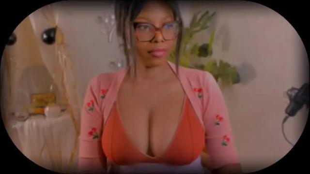 Image 4 of bellablakes18 Stream on Chaturbate on 24 days ago