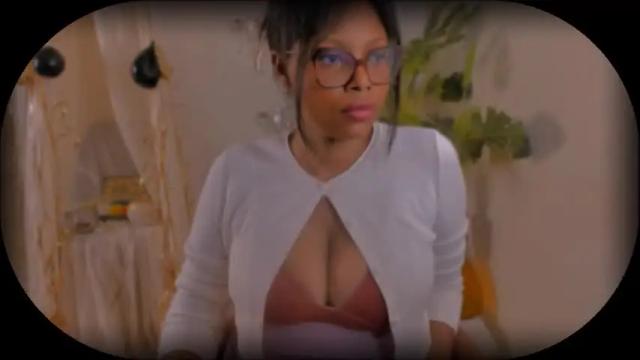 Image 11 of bellablakes18 Stream on Chaturbate on 6 days ago