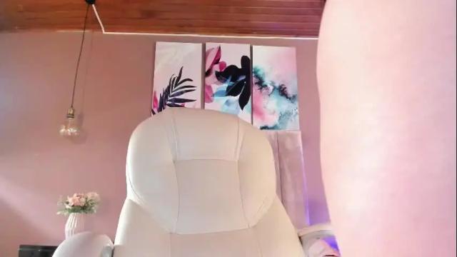 Thumbnail 1, bellaclaiir's Stream at Chaturbate, 2 months ago