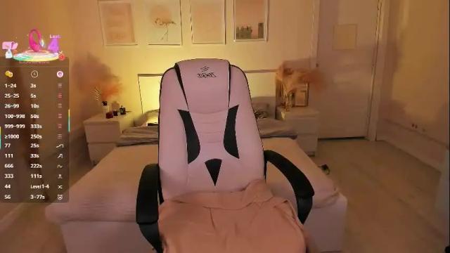 Image 10 of belladevile Stream on Chaturbate on 1 month ago