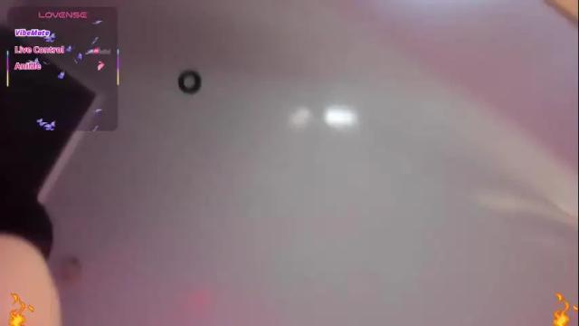 Image 2 of belladiamond18 Stream on Chaturbate on 18 days ago