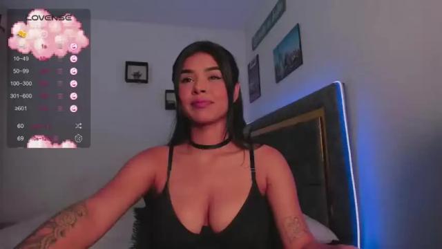 Image 10 of belladnova_ Stream on Chaturbate on 13 months ago