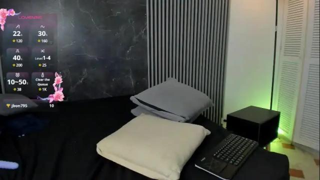 Image 12 of belladuboiss_ Stream on Chaturbate on 25 days ago