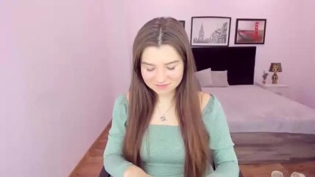 Image 11 of belladurham Stream on Chaturbate on 21 months ago