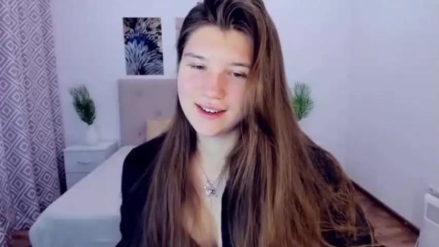 Image 4 of belladurham Stream on Chaturbate on 21 months ago