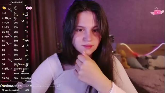 Image 7 of bellaelya Stream on Chaturbate on 5 months ago