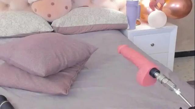 Image 6 of bellafontana Stream on Chaturbate on 13 days ago
