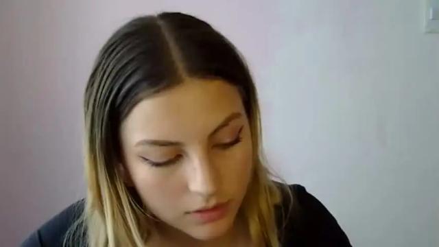 Image 2 of bellafor Stream on Chaturbate on 19 months ago