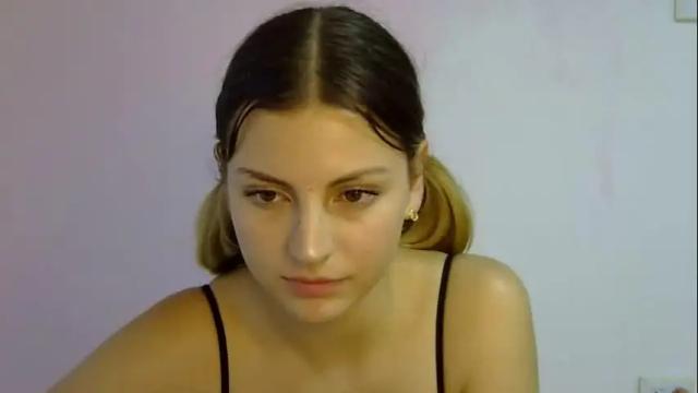 Image 4 of bellafor Stream on Chaturbate on 19 months ago