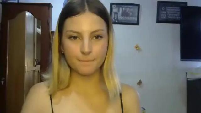Image 3 of bellafor Stream on Chaturbate on 18 months ago