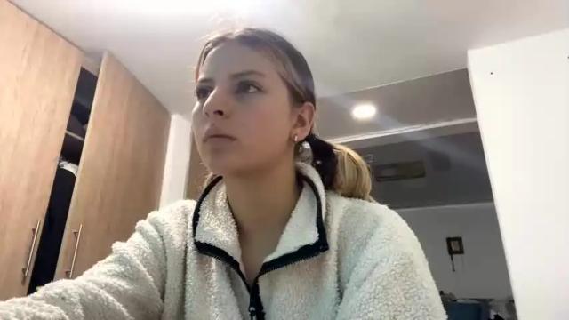 Image 7 of bellafor Stream on Chaturbate on 14 months ago
