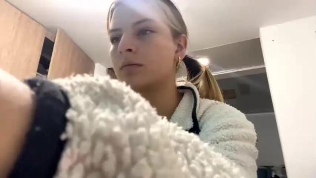 Image 8 of bellafor Stream on Chaturbate on 14 months ago