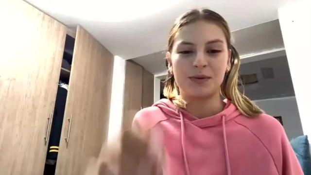 Image 3 of bellafor Stream on Chaturbate on 14 months ago
