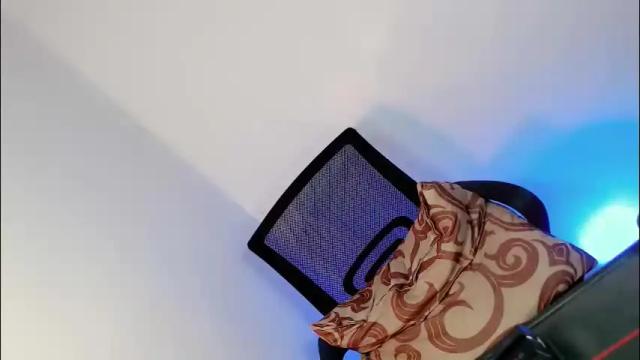 Image 8 of bellafucks1 Stream on Chaturbate on 1 month ago