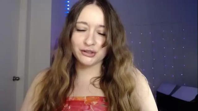 Image 11 of bellamonroee Stream on Chaturbate on 25 days ago