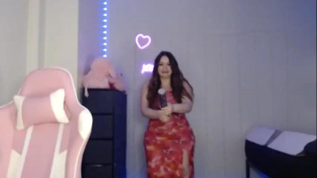 Image 6 of bellamonroee Stream on Chaturbate on 25 days ago
