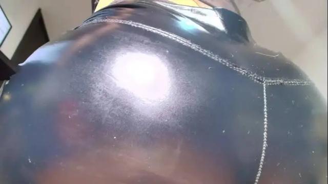 Image 4 of bellangel_ Stream on Chaturbate on 1 month ago