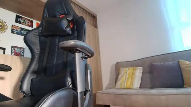 Image 10 of bellangel_ Stream on Chaturbate on 1 month ago