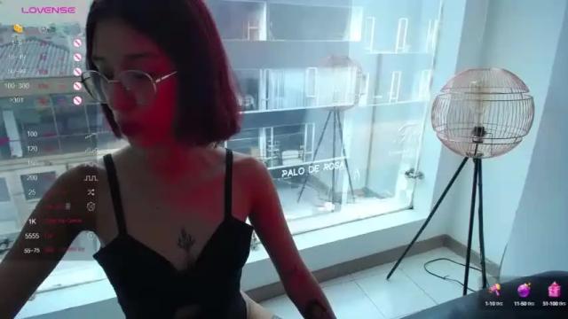 Image 2 of bellaodisea Stream on Chaturbate on 13 months ago