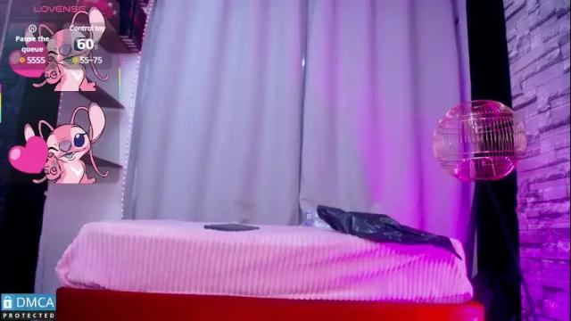 Image 3 of bellaodisea Stream on Chaturbate on 15 days ago
