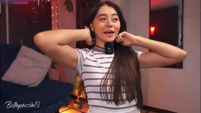 Image 2 of bellapazzia13 Stream on Chaturbate on 2 months ago
