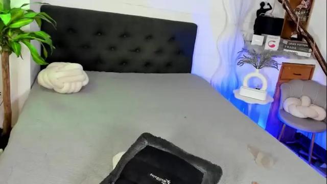Image 12 of bellaporchxxx Stream on Chaturbate on 3 days ago
