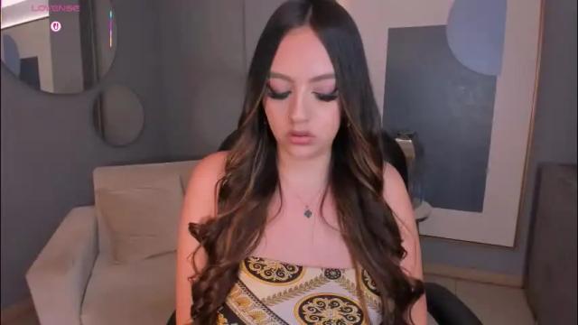 Image 6 of bellarosex1 Stream on Chaturbate on 2 months ago