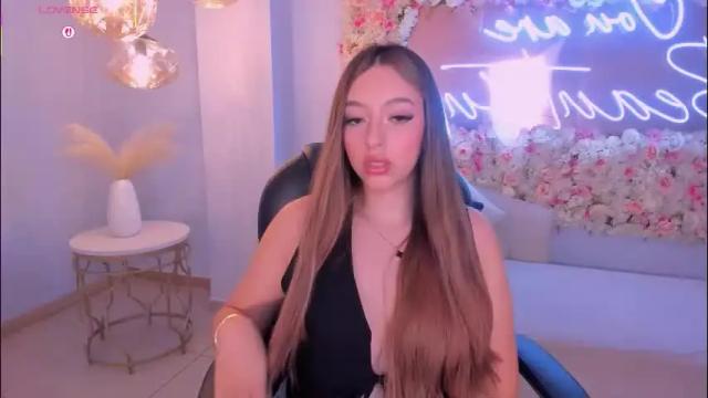 Image 12 of bellarosex1 Stream on Chaturbate on 1 month ago