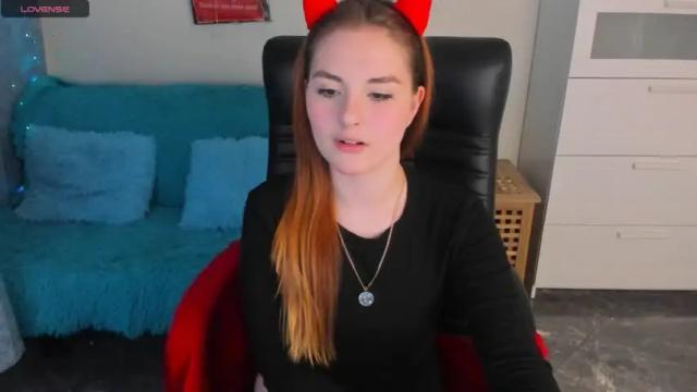 Image 2 of bellatorne Stream on Chaturbate on 13 months ago