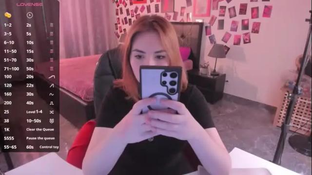 Image 2 of bellatorne Stream on Chaturbate on 26 days ago