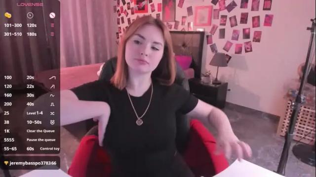 Image 6 of bellatorne Stream on Chaturbate on 26 days ago
