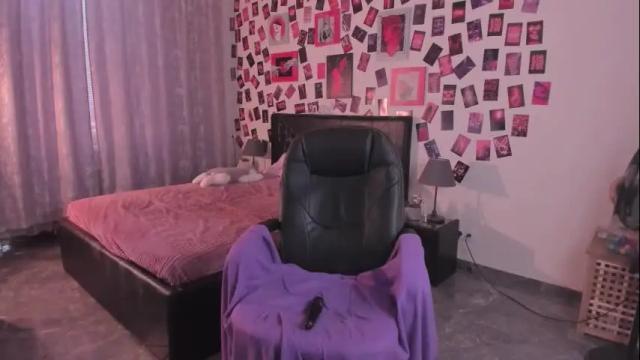 Image 12 of bellatorne Stream on Chaturbate on 14 days ago