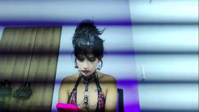 Image 11 of bellatrix25 Stream on Chaturbate on 5 months ago