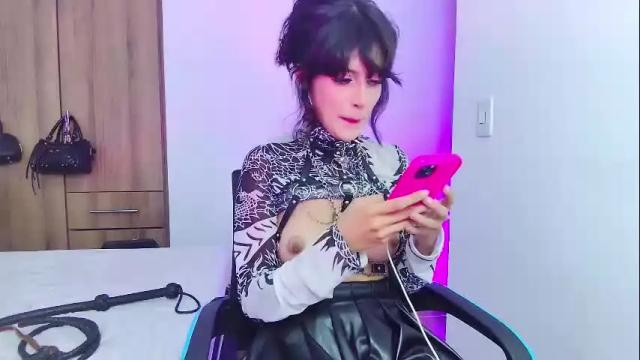 Image 11 of bellatrix25 Stream on Chaturbate on 5 months ago