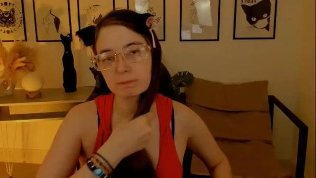 Image 3 of bellatrixllestrange Stream on Chaturbate on 15 days ago