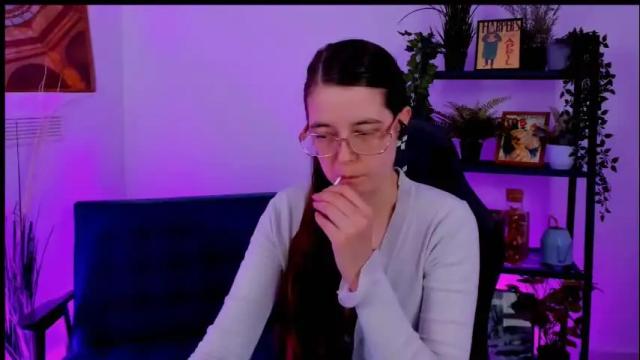 Image 8 of bellatrixllestrange Stream on Chaturbate on 13 days ago