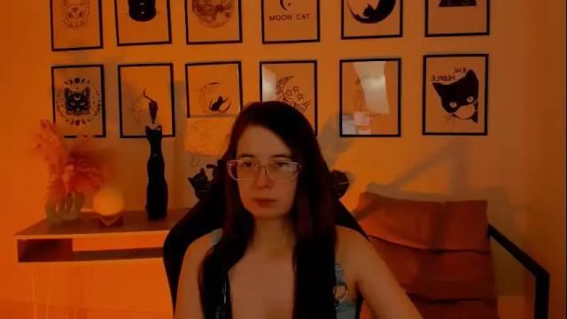 Image 4 of bellatrixllestrange Stream on Chaturbate on 2 months ago